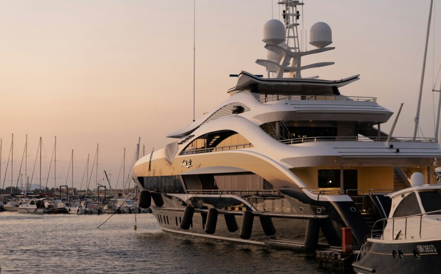 Superiate Lurssen 62m Astraz Horizon